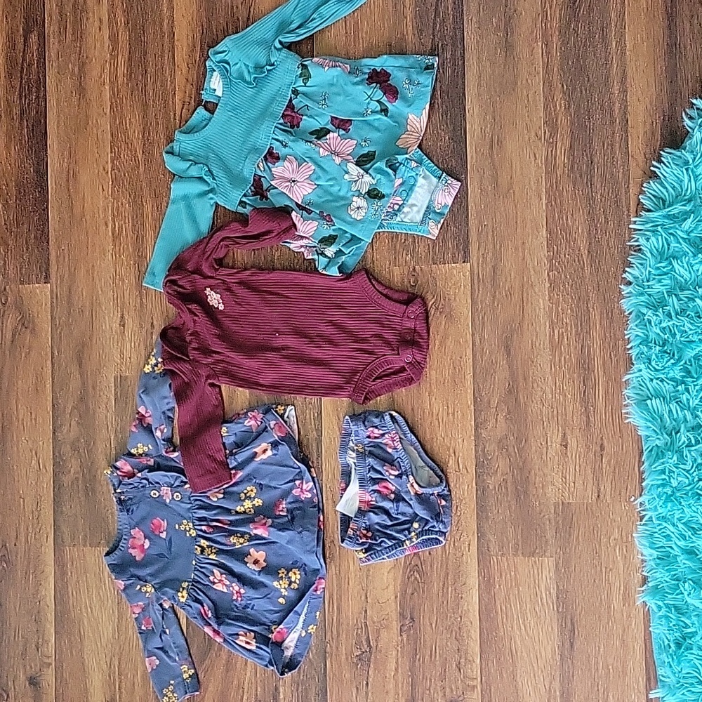 3m Carter's girl clothes - Picture 1 of 4